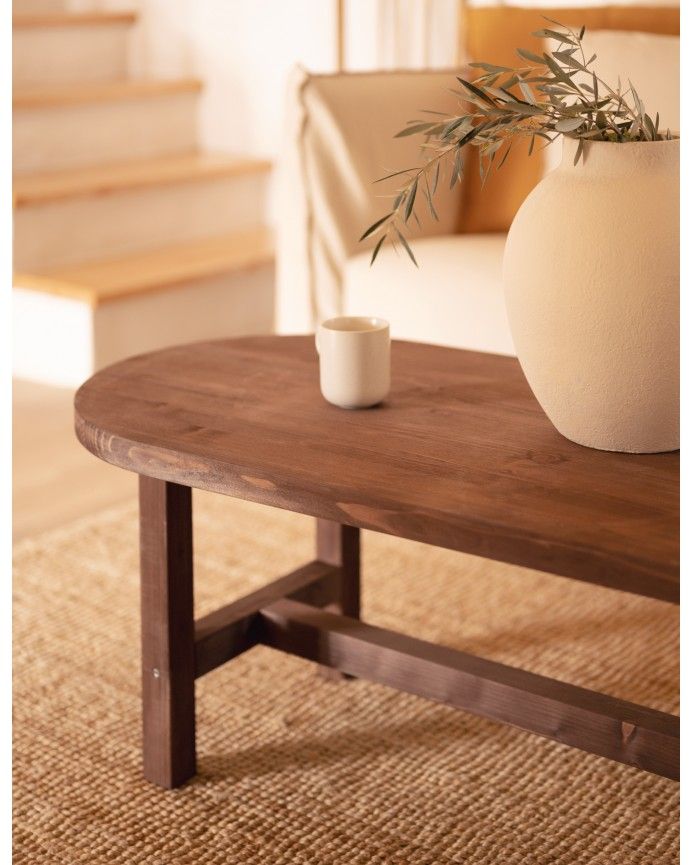 Cadaqués - Mesa de centro de madera maciza en tono nogal de 120x40cm