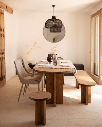 Bisbal - Mesa de comedor de madera maciza ovalada en tono roble oscuro de varias medidas