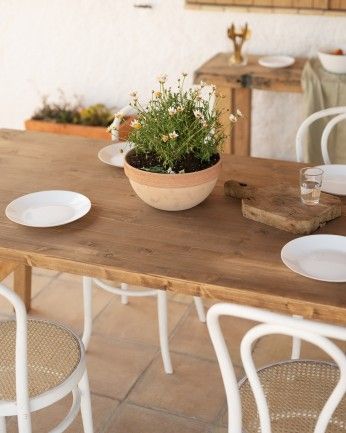 Mónaco - Mesa de comedor de madera maciza en tono roble oscuro de varias medidas