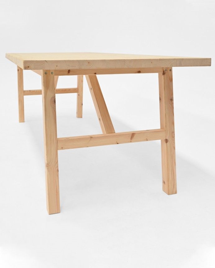 Mónaco - Mesa de comedor de madera maciza en tono natural de varias medidas