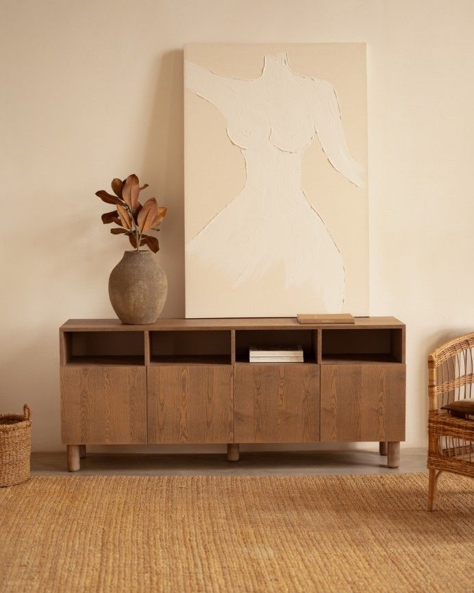 Arena - Aparador con 4 puertas de madera de chapa de fresno natural en tono avellana de 176x40cm