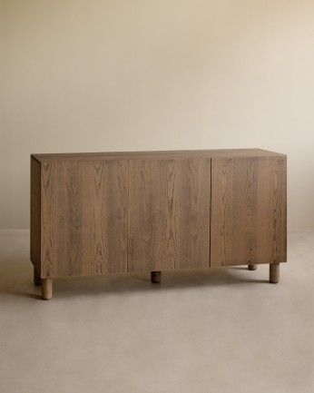 Arena - Aparador con 3 puertas de madera de chapa de fresno natural en tono avellana de 160x40cm