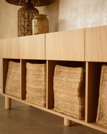Aarón - Aparador con 4 cajones de madera de chapa de roble natural de 176x40cm