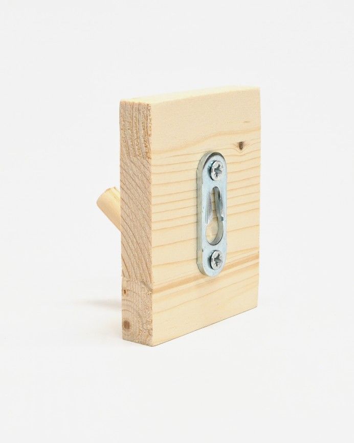 Kerry - Colgador de pared de madera maciza en tono natural de 8x6cm