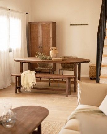 Kerry - Colgador de pared de madera maciza en tono verde de 61x5cm