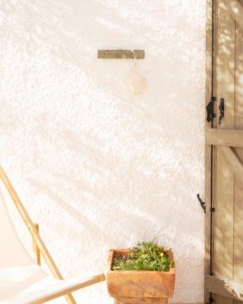 Kerry - Colgador de pared de madera maciza en tono verde de 26x5cm