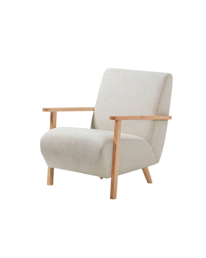 Aira - Butaca de madera maciza con asiento de tela en color beige de 82x70cm