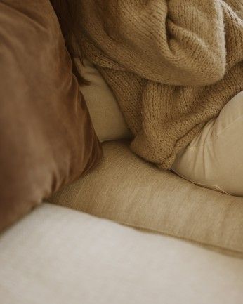 Camila - Sofá con chaise longue derecho tono beige de varias medidas