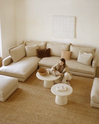 Camila - Sofá con chaise longue izquierdo tono beige de varias medidas