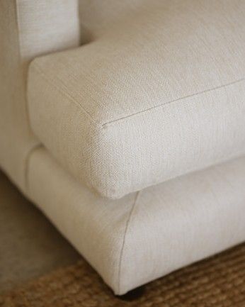 Camila - Sofá con chaise longue derecho tono blanco roto de varias medidas