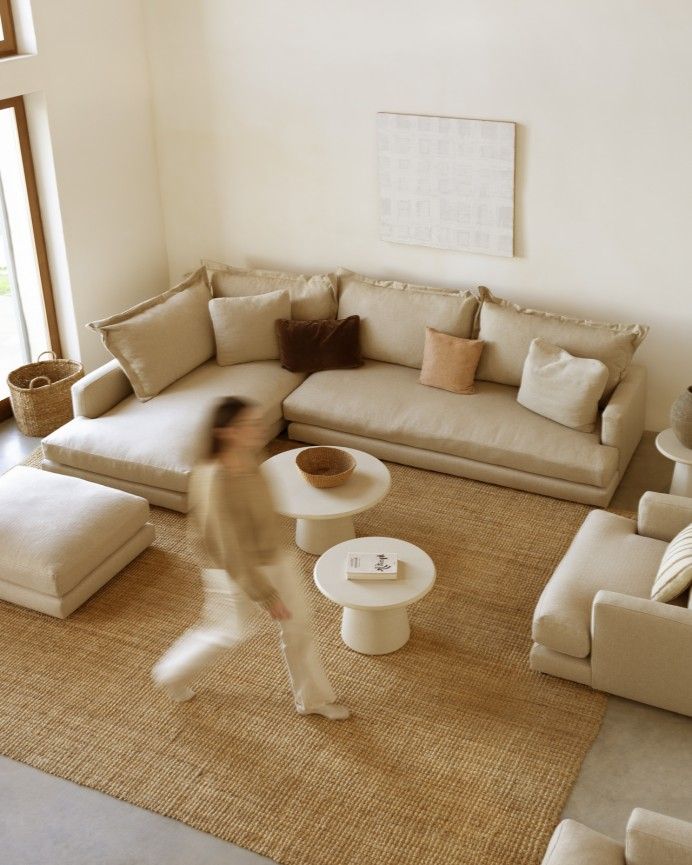 Camila - Sofá con chaise longue izquierdo tono beige de varias medidas