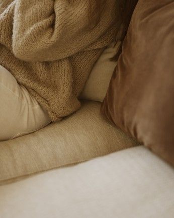 Camila - Sofá con chaise longue izquierdo tono beige de varias medidas