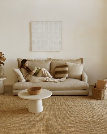 Camila - Sofá recto tono beige de 215x105cm