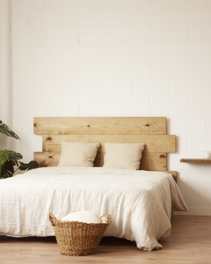 Tak - Mesita de noche de madera maciza flotante en tono roble oscuro de 45cm
