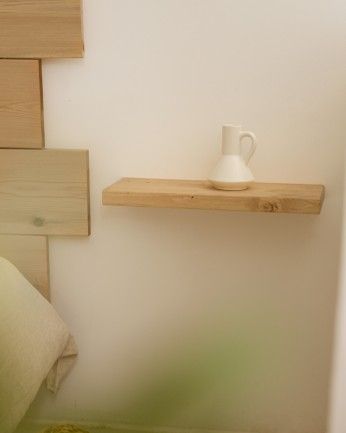 Tak - Mesita de noche de madera maciza flotante en tono roble medio de 45cm
