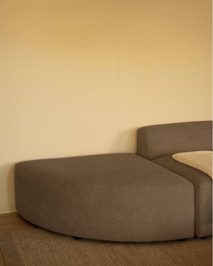 Bruce - Sofá de 4 módulos curvo con chaise longue derecho de bouclé color marrón 410x172cm
