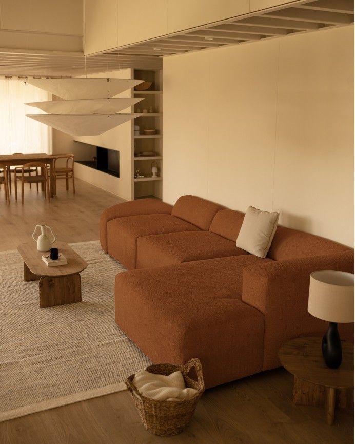 Bruce - Sofá de 4 módulos curvo con chaise longue derecho de bouclé color cobre 410x172cm