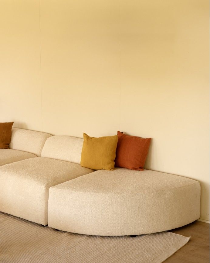 Bruce - Sofá de 4 módulos curvo con chaise longue izquierdo de bouclé color blanco 410x172cm