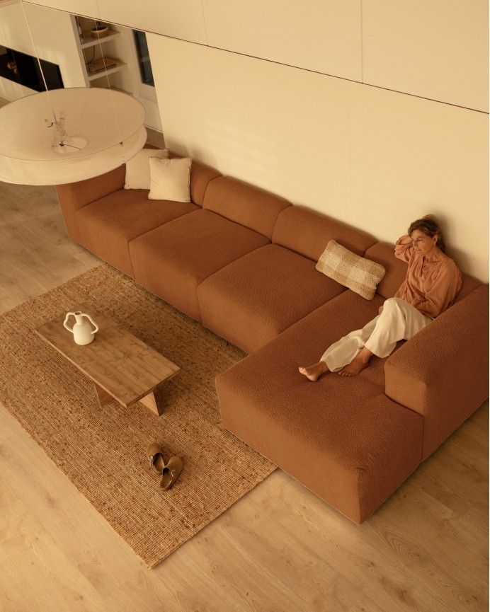 Bruce - Sofá de 4 módulos con chaise longue derecho de bouclé color cobre 420x172cm