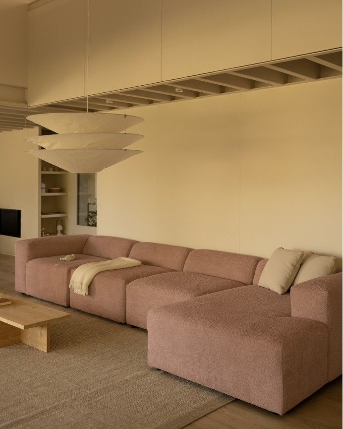 Bruce - Sofá de 4 módulos con chaise longue derecho de bouclé color rosa 420x172cm