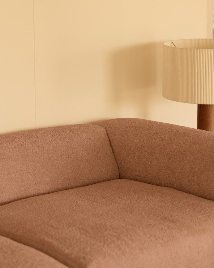 Bruce - Sofá de 4 módulos con chaise longue izquierdo de bouclé color rosa 420x172cm