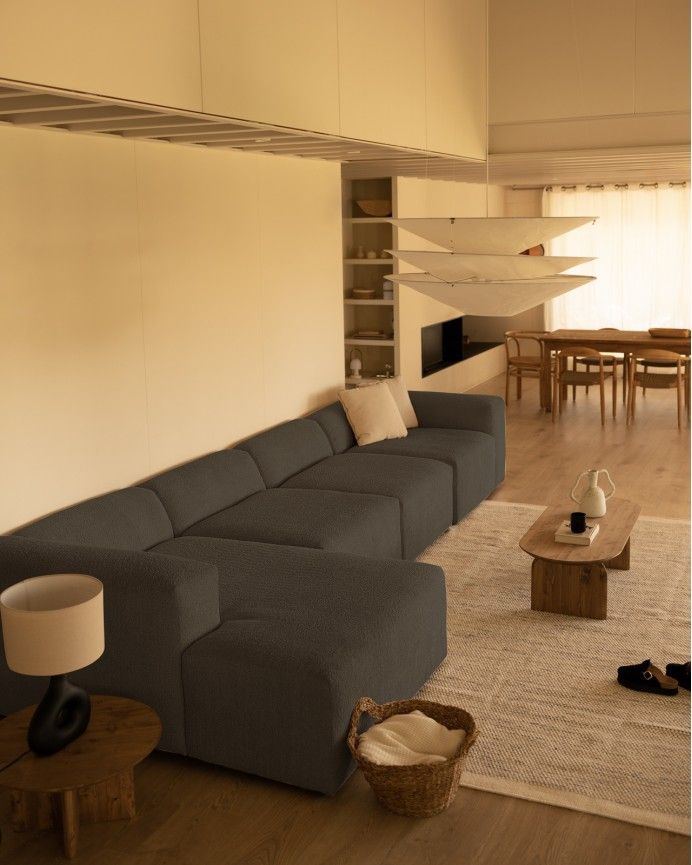 Bruce - Sofá de 4 módulos con chaise longue izquierdo de bouclé color gris oscuro 420x172cm