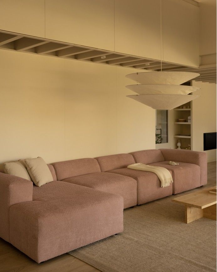 Bruce - Sofá de 4 módulos con chaise longue izquierdo de bouclé color rosa 420x172cm