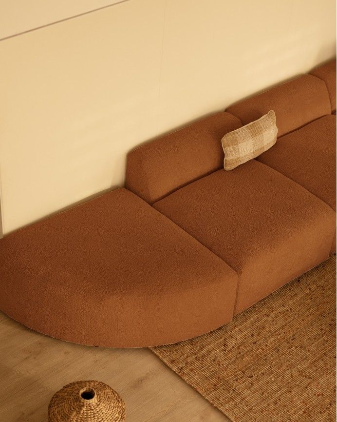 Bruce - Sofá de 4 módulos con curva de bouclé color cobre 410x110cm
