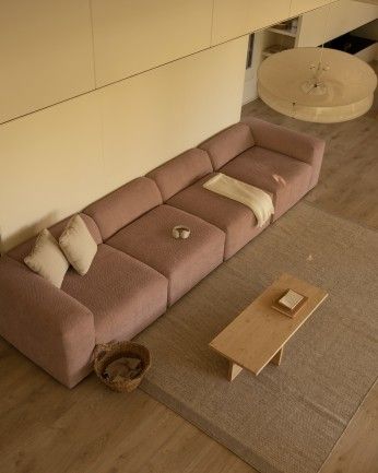 Bruce - Sofá de 4 módulos de bouclé color rosa 420x110cm