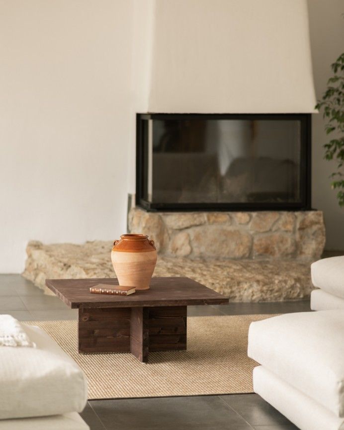 Marine - Mesa de centro cuadrada de madera maciza en tono nogal de 80x80cm