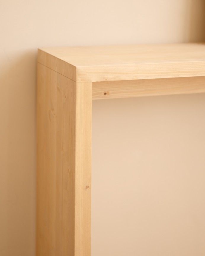Denia - Consola de madera maciza en tono roble medio de 120x80cm