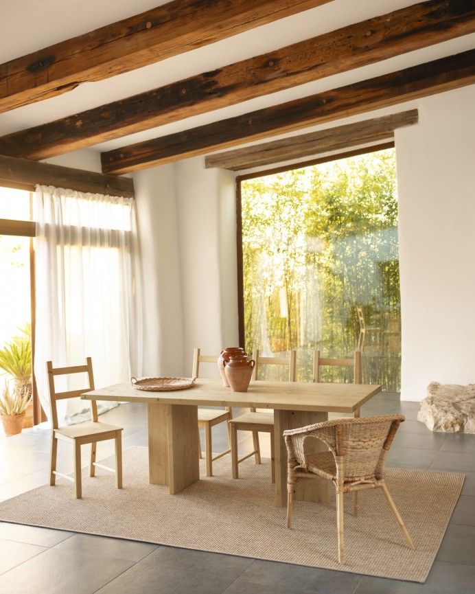 Marine - Mesa de comedor barnizada de madera maciza en tono roble medio de varias medidas