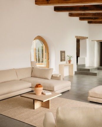 Marine - Mesa de centro cuadrada de madera maciza en tono roble medio de 80x80cm