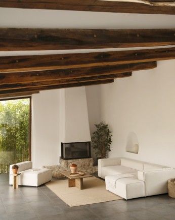 Marine - Mesa de centro de madera maciza en tono roble oscuro de 120x70cm