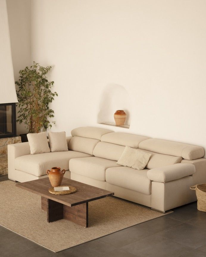 Marine - Mesa de centro de madera maciza en tono nogal de 120x70cm