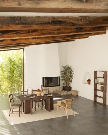 Marine - Mesa de comedor barnizada de madera maciza en tono nogal de varias medidas