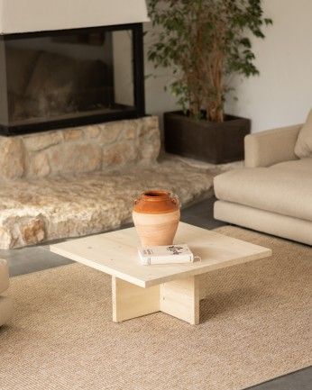 Marine - Mesa de centro cuadrada de madera maciza en tono natural de 80x80cm