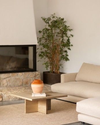 Marine - Mesa de centro cuadrada de madera maciza en tono roble medio de 80x80cm