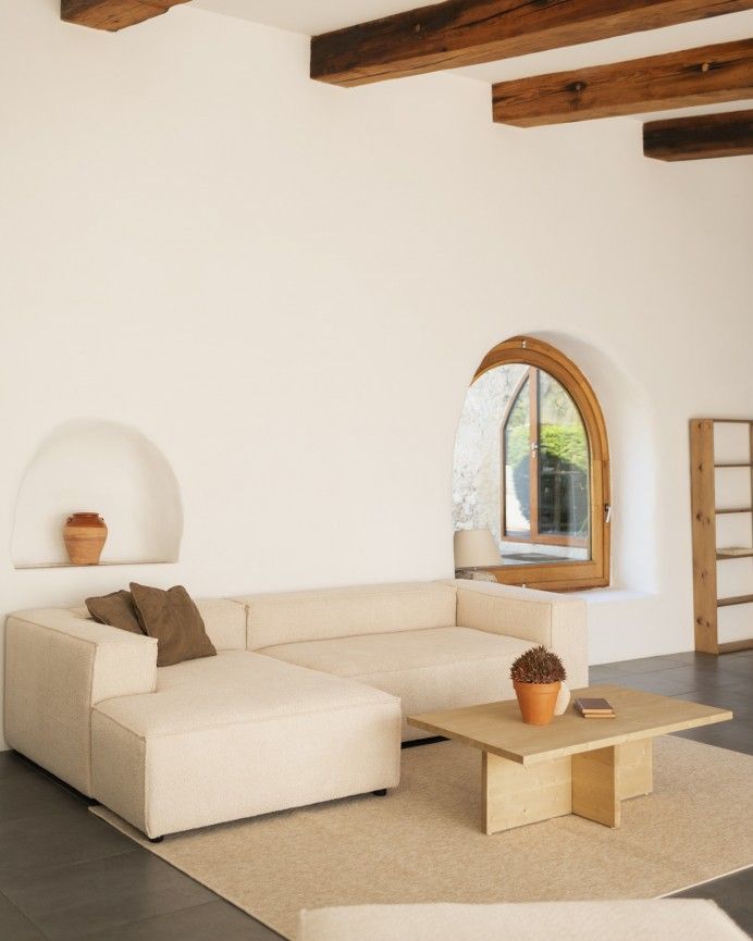 Marine - Mesa de centro de madera maciza en tono roble medio de 120x70cm