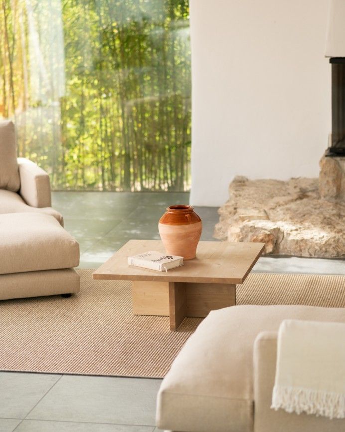 Marine - Mesa de centro cuadrada de madera maciza en tono roble medio de 80x80cm