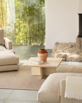 Marine - Mesa de centro cuadrada de madera maciza en tono natural de 80x80cm