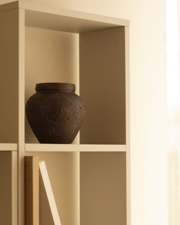 Leyre - Estanteria de madera lacada en tono beige con 1 estante