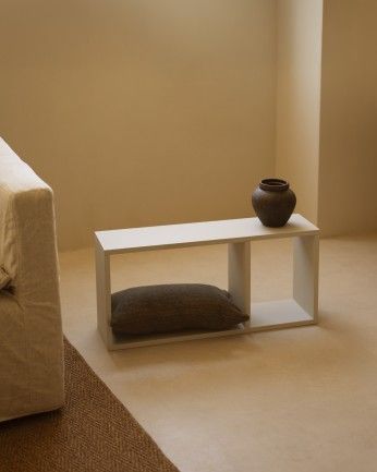 Leyre - Mueble auxiliar de madera lacada en tono beige con 1 separador