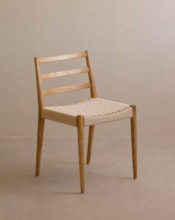 Irati - Silla de madera olmo y asiento trenzado de cuerda en tono blanco de 80x47cm, EN PREVENTA DISPONIBLE A FINALES DE JULIO