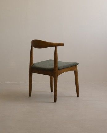 Nekane - Silla de madera olmo tono roble oscuro y asiento tapizado color verde de 79x49cm, PREVENTA DISPONIBLE FINALES DE JULIO