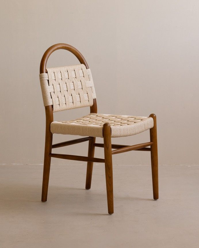 Mar-Silla de madera olmo tono roble oscuro asiento trenzado de cuerda color blanco de 87x47cm PREVENTA DISPONIBLE FINALES JULIO