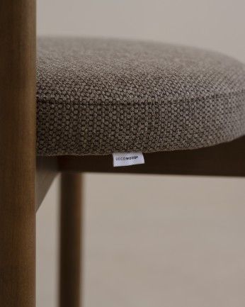 Elaia - Silla de madera de haya con asiento tapizado color marrón de 75x38cm PRODUCTO EN PREVENTA DISPONIBLE A FINALES DE JULIO