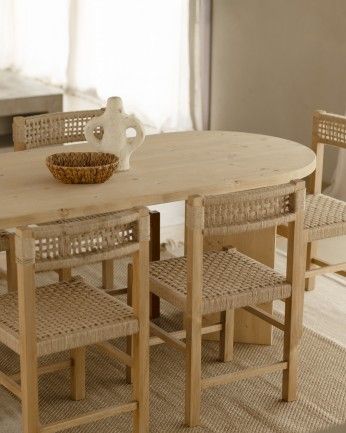 Koji - Mesa de comedor de madera maciza en tono roble medio de varias medidas