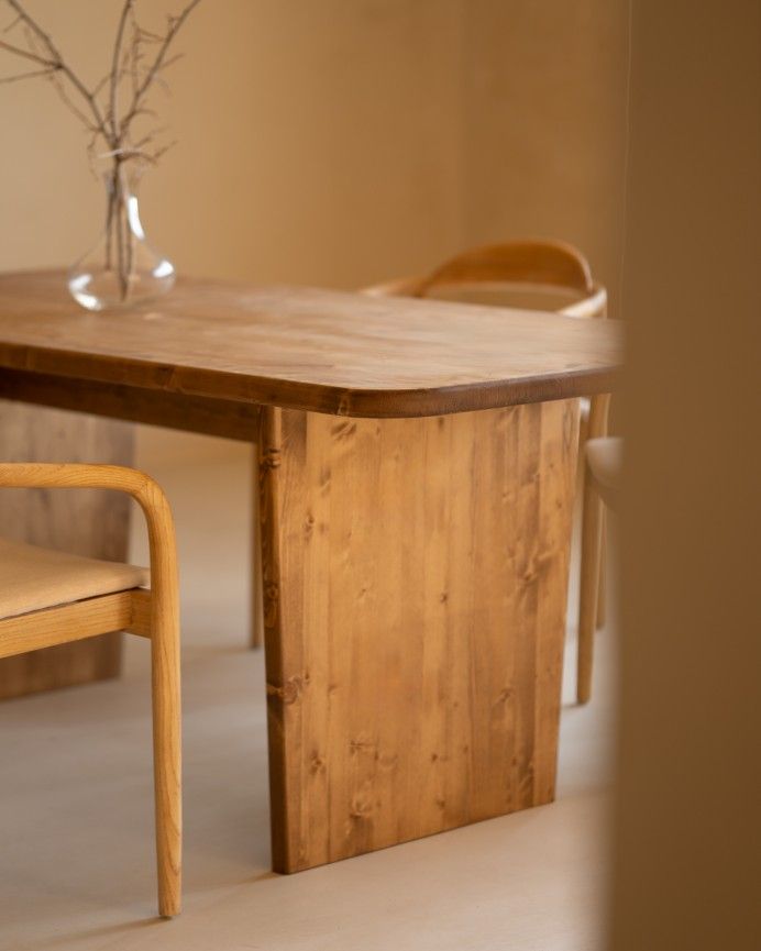 Haruto - Mesa de comedor de madera maciza tono roble oscuro de varias medidas