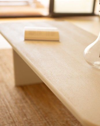Haruto - Mesa de centro de microcemento tono blanco roto de varias medidas